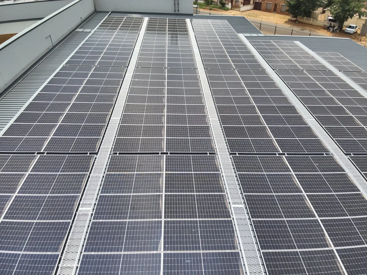 935 kWp rooftop solar array on a shopping centre roof in Lenasia, Gauteng